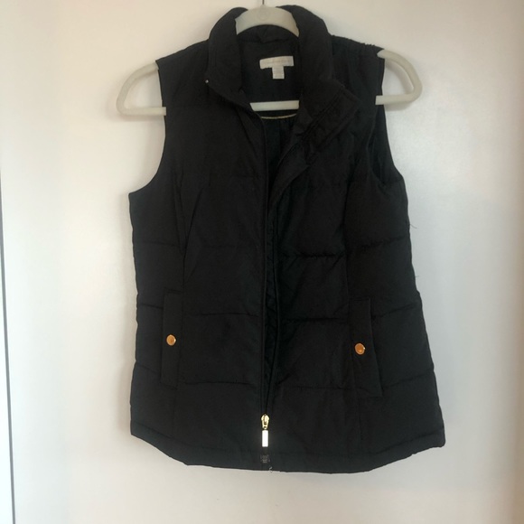 Black puffer zip up vest - Picture 2 of 7